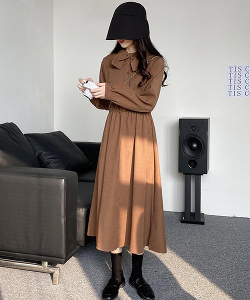SHEPP(シープ)の「リボンタイ ボリュームスリーブ ワンピース(ワンピース・レディース・ブラウン/ブラック・XL/L)」の2枚目の写真