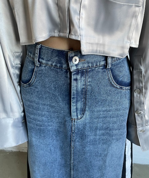 AIC. エーアイシー デニムリメイクロングスカート ブルー AIC.（エーアイシー）の「デニムリメイクロングスカート