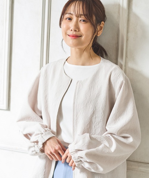 Honeys(ハニーズ)の「ボートネックタンクトップ(タンクトップ・レディース・スミクロ/アイボリー/ブラック/グレイッシュベージュ/ブルー/ブラウン・S/M/L/LL)」の9枚目の写真