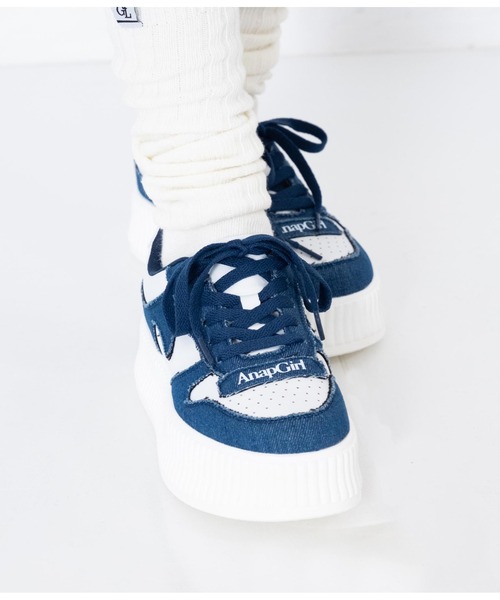 ANAP GｉRL（アナップガール）の「デニムキリカエスニーカー（スニーカー・キッズ・ブルー・S/M/L）」の8枚目の写真