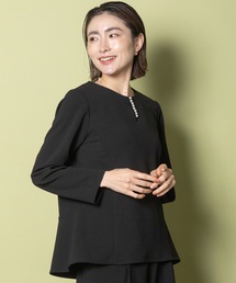 ELVENCE DEUX（エルベンスドゥ）の「パールツキぺプラムBL（シャツ/ブラウス・レディース）」