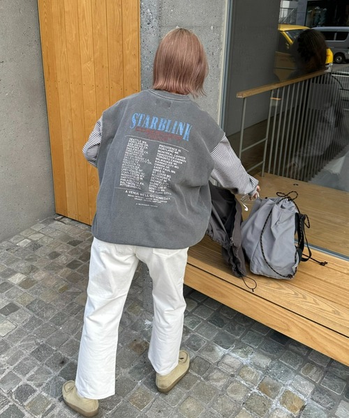 SOUNDSGOOOOD（サウンズグッド）の「【SOUNDS GOOOOD / サウンズグッド】ヴィンテージライクプリントスウェットベスト（ベスト・メンズ・チャコールグレー/グレイッシュベージュ・ONE SIZE）」の6枚目の写真