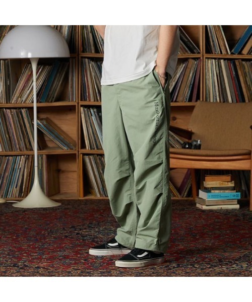 Manhattan Portage(マンハッタンポーテージ)の「【 Manhattan Portage / マンハッタンポーテージ 】ワイドテーパードパンツ ナイロン 24SS-MP-M562 MNF(その他パンツ・メンズ・ブラック/カーキ・M/L)」の5枚目の写真
