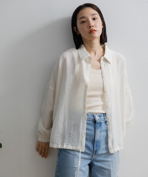 AMERICAN RAG CIE（アメリカンラグシー）の「【ARC】麻混シアー裾ドロストシャツ（シャツ/ブラウス・レディース・ブルー/オフホワイト/ベージュ/ブラック・FREE）」の19枚目の写真