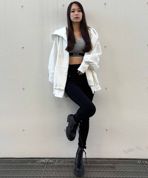 ENVYM（アンビー）の「ハイウエストボタンジェギンス（その他パンツ・レディース・ブラック・SMALL/MEDIUM）」の9枚目の写真