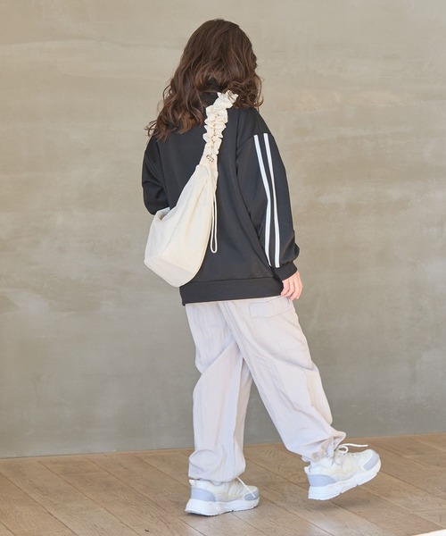 GLOBAL WORK(グローバルワーク)の「トラックジャケット/996540(ジャージ・キッズ・ブラック/アイボリー・130cm/140cm/150cm/160cm/170cm)」の20枚目の写真