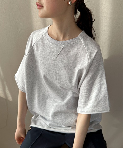 feepur(フェピュール)の「ミニ裏毛ラグランルーズTee(Tシャツ/カットソー・レディース・グレー/オフホワイト/ブラック/オートミール・MEDIUM)」の8枚目の写真