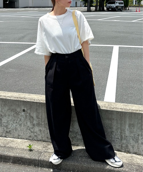 feepur(フェピュール)の「ミニ裏毛ラグランルーズTee(Tシャツ/カットソー・レディース・グレー/オフホワイト/ブラック/オートミール・MEDIUM)」の20枚目の写真