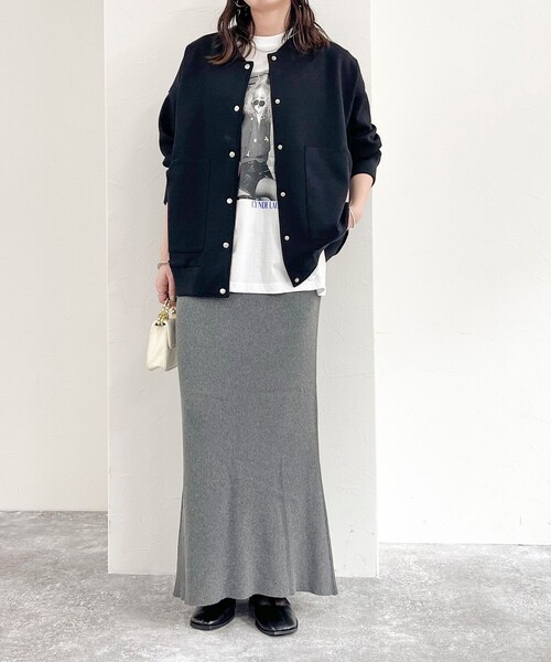 fredy emue（フレディエミュ）の「【選べるスカート丈】シーズンレスニットスカート（スカート・レディース・グレー/ブラック・38/36）」の2枚目の写真
