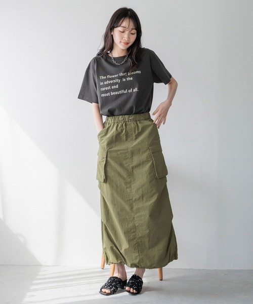 LOWRYS FARM(ローリーズファーム)の「アソートプリントロゴTSS 991859(Tシャツ/カットソー・レディース・チャコールグレー/グレー/ホワイト系その他/ホワイト/グレー系その他/ホワイト系その他2・FREE)」の11枚目の写真