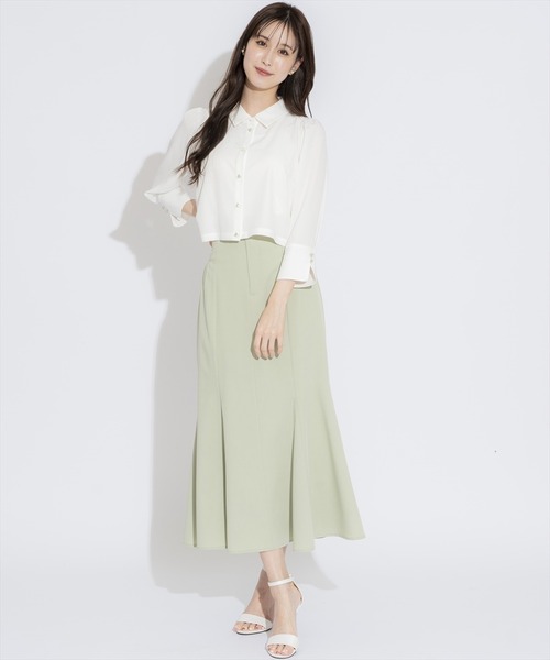 SWINGLE（スウィングル）の「ラインストーン釦ショート丈シャツブラウス（シャツ/ブラウス・レディース・オフホワイト/ブルー系その他/ホワイト系その他・FREE）」の5枚目の写真