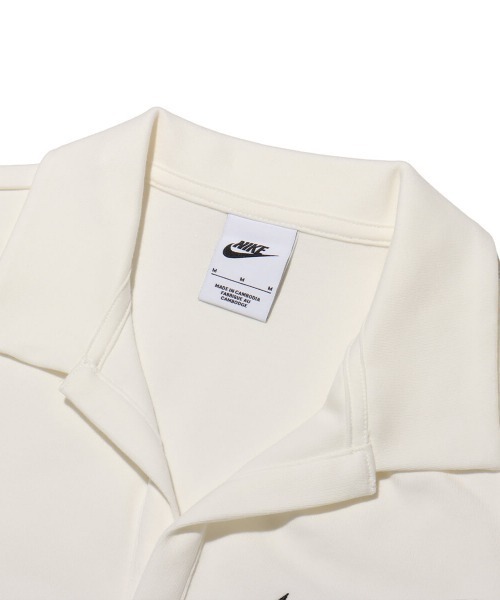 NIKE(ナイキ)の「NIKE AS W NSW ESSNTL SS POLO CRP TO / ナイキ ウィメンズ NSW エッセンシャル S/S ポロ 【SP】(ポロシャツ・レディース・ホワイト・L/M/S/XS)」の5枚目の写真
