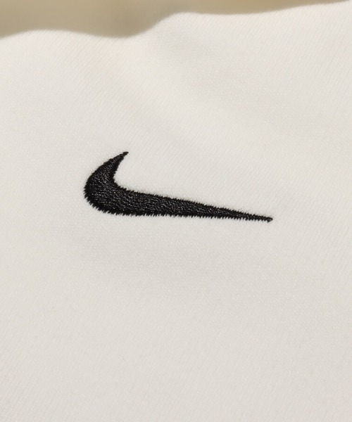 NIKE(ナイキ)の「NIKE AS W NSW ESSNTL SS POLO CRP TO / ナイキ ウィメンズ NSW エッセンシャル S/S ポロ 【SP】(ポロシャツ・レディース・ホワイト・L/M/S/XS)」の4枚目の写真