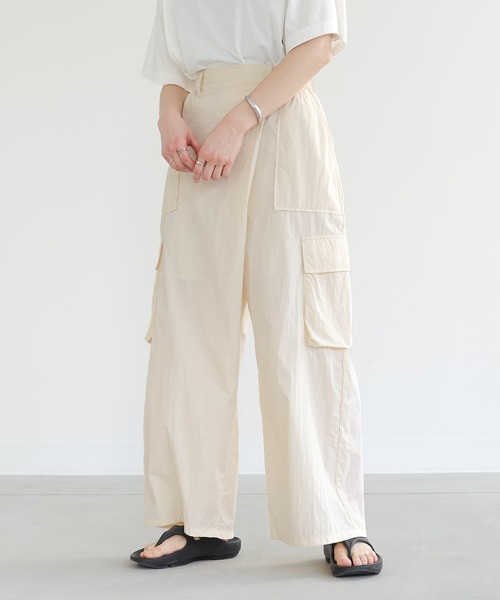 n'OrLABEL（ノアールレーベル）の「『カシュクールワイドカーゴパンツ』（カーゴパンツ・レディース・ブラック/ホワイト/ライトカーキ・1/2）」の22枚目の写真