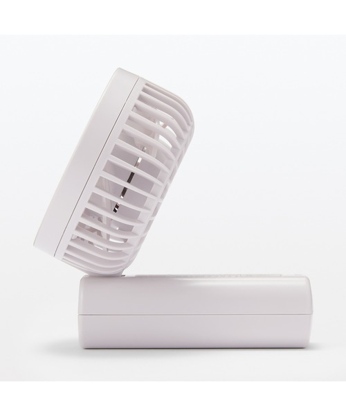 無印良品（ムジルシリョウヒン）の「充電式コンパクトハンディファン（生活家電・メンズ・ピンク/ホワイト/グレー・FREE）」の5枚目の写真