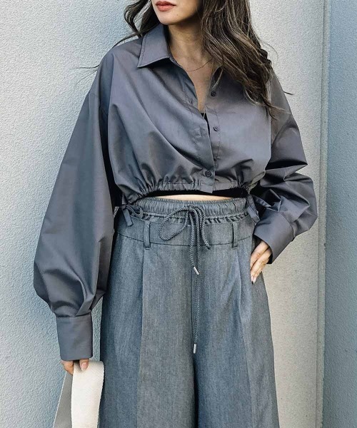 esutoreja（エストレジャ）の「ショートリボンシャツ（シャツ/ブラウス・レディース・ブラック/ホワイト/グレー・FREE）」の3枚目の写真