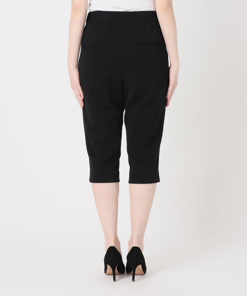 AP STUDIO（エーピーストゥディオ）の「カプリパンツ（その他パンツ・レディース・ブラック・38/36/34）」の9枚目の写真