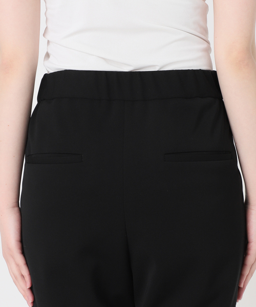 AP STUDIO（エーピーストゥディオ）の「カプリパンツ（その他パンツ・レディース・ブラック・38/36/34）」の11枚目の写真