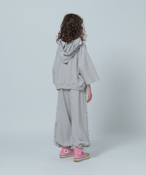 LOWRYS FARM（ローリーズファーム）の「フリルミニウラケパンツ　 124762（スウェットパンツ・キッズ・ブラック/ピンク/グレー・160cm/150cm）」の21枚目の写真