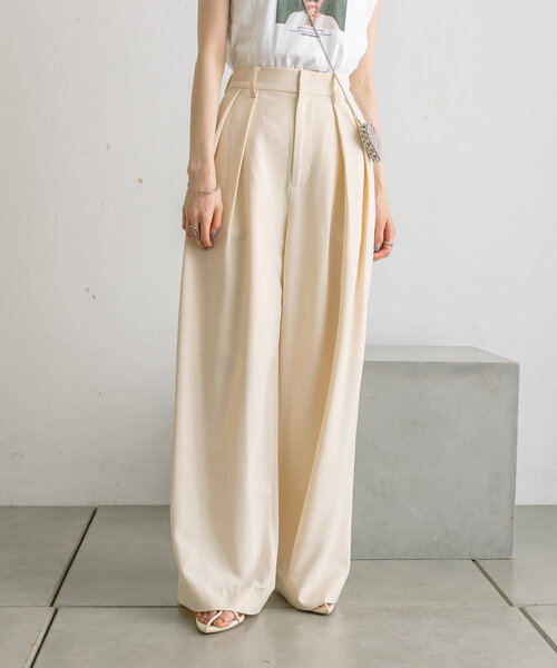 mystic(ミスティック)の「【3サイズ展開】タックスラックス(その他パンツ・レディース・ベージュ/ブラック/アイボリー・1/0/2)」の4枚目の写真