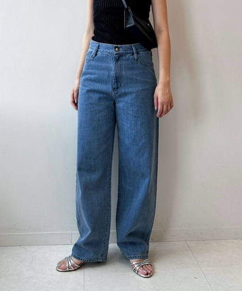 RITA ROW（リタロウ）の「【RITA ROW/リタロウ】デニムパンツ（デニムパンツ・レディース・ブルー系その他・34）」の16枚目の写真