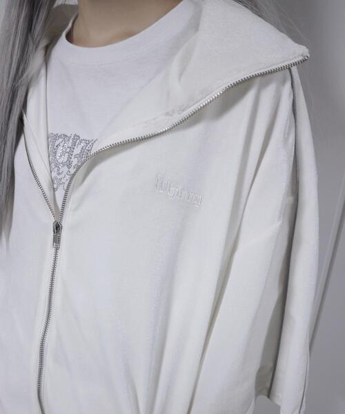 Whinny(ホワイニー)の「Whinny/ベロキラの半袖(ジャージ・レディース・ブラック/ホワイト/グレー・FREE)」の4枚目の写真