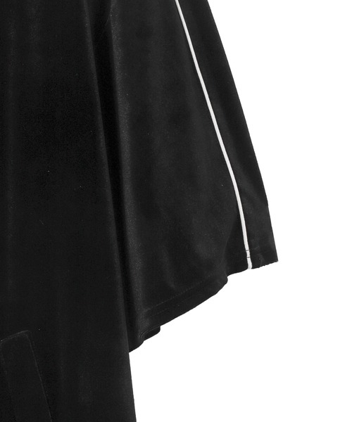 Whinny(ホワイニー)の「Whinny/ベロキラの半袖(ジャージ・レディース・ブラック/ホワイト/グレー・FREE)」の10枚目の写真