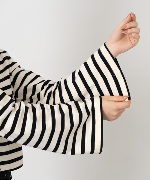 Formeque(フォルミーク)の「【Formeque】フレアスリーブボーダートップス(Tシャツ/カットソー・レディース・グリーン/ブラック・FREE)」の8枚目の写真