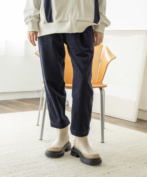 niko and...(ニコアンド)の「ストレッチカルゼテーパーパンツ(その他パンツ・レディース・グリーン/ボルドー/アイボリー/ブラック/ベージュ/ネイビー・MEDIUM/LARGE/SMALL)」の12枚目の写真