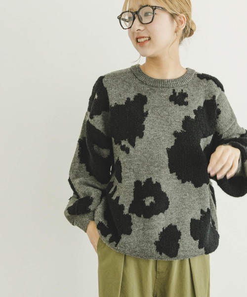 ITEMS URBANRESEARCH（アイテムズ アーバンリサーチ）の「フラワージャガードニット（ニット/セーター・レディース・グレー/ネイビー・FREE）」の5枚目の写真