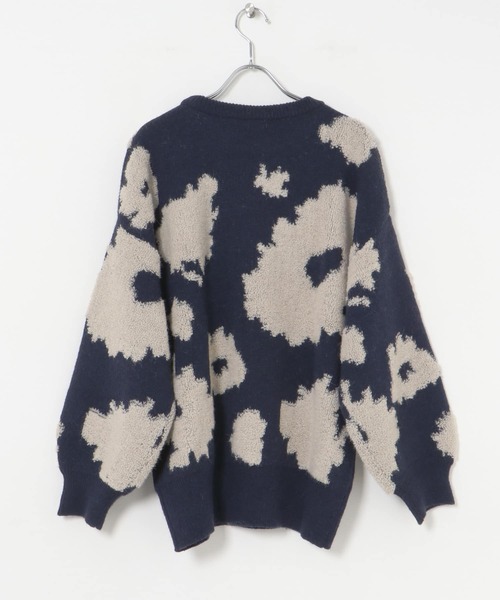 ITEMS URBANRESEARCH（アイテムズ アーバンリサーチ）の「フラワージャガードニット（ニット/セーター・レディース・グレー/ネイビー・FREE）」の20枚目の写真