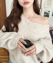 moment+（モーメントプラス）の「ショート丈ワンショルダーミックスニットプルオーバー（ニット/セーター）」