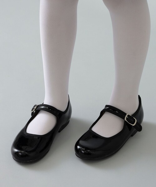 こども ビームス（コドモビームス）の「▲セレモニー ストラップ シューズ 2025（15～24cm）（バレエシューズ・キッズ・レッド/ブラック系その他2/ブラック・15 /16/17/18/19/20/21/22/23/24）」の2枚目の写真