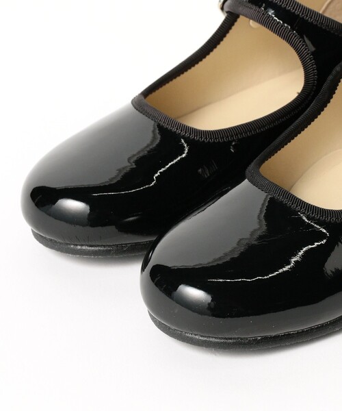 こども ビームス（コドモビームス）の「▲セレモニー ストラップ シューズ 2025（15～24cm）（バレエシューズ・キッズ・レッド/ブラック系その他2/ブラック・15 /16/17/18/19/20/21/22/23/24）」の14枚目の写真