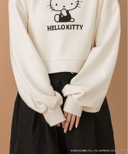sanrio(サンリオ)の「【HELLO KITTY】ショートプルオーバー(スウェット・レディース・アイボリー/チャコール・FREE)」の19枚目の写真
