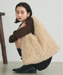 ad thie | エコファー トライアングルバッグ(ハンドバッグ)