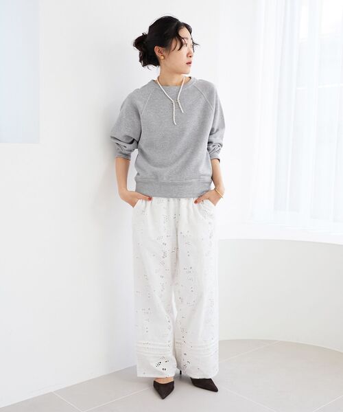le.coeur blanc(ルクールブラン)の「ラグランラメスウェット(スウェット・レディース・グレー/ベージュ/オフホワイト・38)」の7枚目の写真