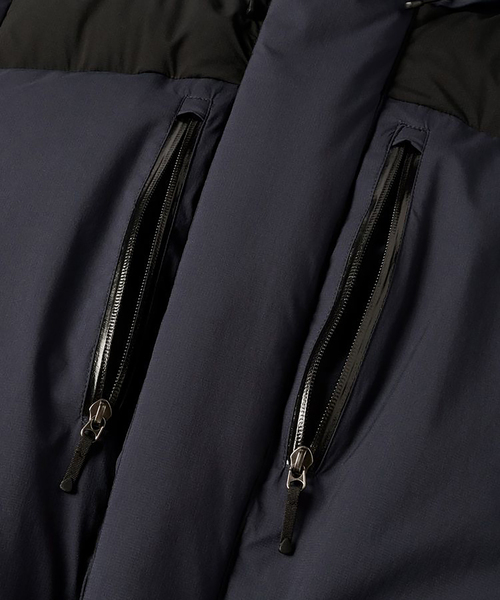 THE NORTH FACE（ザノースフェイス）の「THE NORTH FACE (ノースフェイス) バルトロライトジャケット ND92340（ダウンジャケット/コート・メンズ・チャコールグレー/ブラック/グリーン・MEDIUM/LARGE/X-LARGE）」の22枚目の写真