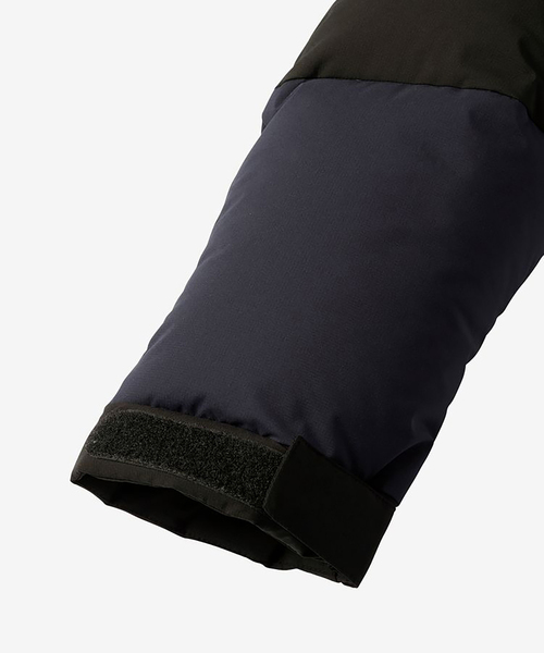 THE NORTH FACE（ザノースフェイス）の「THE NORTH FACE (ノースフェイス) バルトロライトジャケット ND92340（ダウンジャケット/コート・メンズ・チャコールグレー/ブラック/グリーン・MEDIUM/LARGE/X-LARGE）」の18枚目の写真