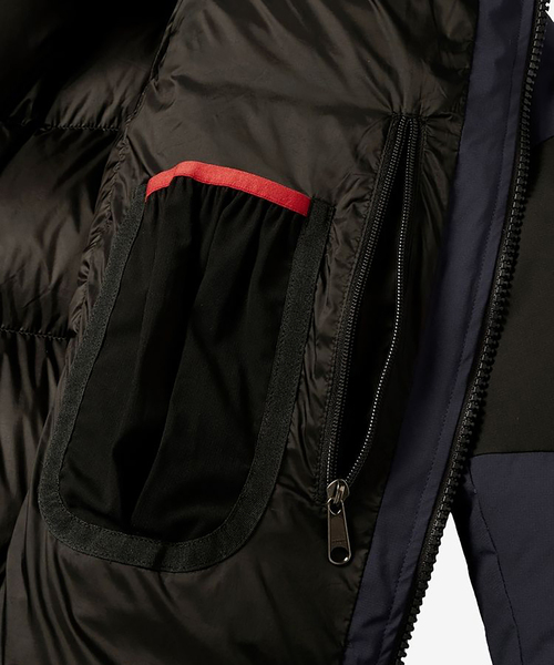THE NORTH FACE（ザノースフェイス）の「THE NORTH FACE (ノースフェイス) バルトロライトジャケット ND92340（ダウンジャケット/コート・メンズ・チャコールグレー/ブラック/グリーン・MEDIUM/LARGE/X-LARGE）」の15枚目の写真