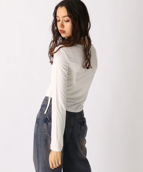 FOREVER 21(フォーエバー トゥエンティーワン)の「【2025SS】ボウタイシャーリングカットソー(Tシャツ/カットソー・レディース・ベージュ/ブラック/ナチュラル/ブルー・SMALL/MEDIUM)」の18枚目の写真