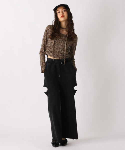 FOREVER 21(フォーエバー トゥエンティーワン)の「【2025SS】ボウタイシャーリングカットソー(Tシャツ/カットソー・レディース・ベージュ/ブラック/ナチュラル/ブルー・SMALL/MEDIUM)」の20枚目の写真