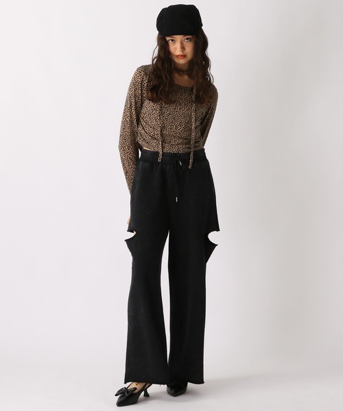 FOREVER 21(フォーエバー トゥエンティーワン)の「【2025SS】ボウタイシャーリングカットソー(Tシャツ/カットソー・レディース・ベージュ/ブラック/ナチュラル/ブルー・SMALL/MEDIUM)」の21枚目の写真