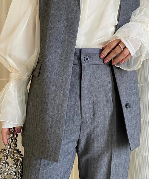 Ameri（アメリ）の「OTONA MUSE LONG VEST WITH PANTS（サロペット/オーバーオール・レディース・ダークグレー/ブラック・MEDIUM/SMALL）」の11枚目の写真