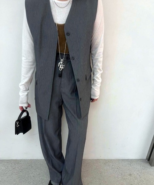 Ameri（アメリ）の「OTONA MUSE LONG VEST WITH PANTS（サロペット/オーバーオール・レディース・ダークグレー/ブラック・MEDIUM/SMALL）」の14枚目の写真