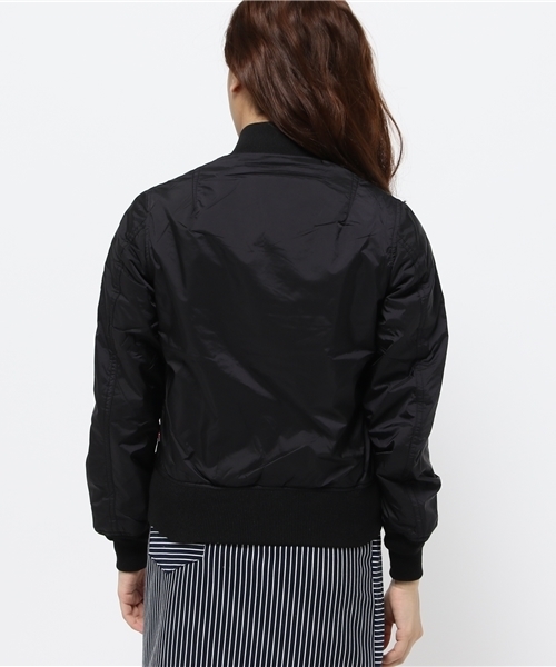 Alpha Industries（アルファインダストリーズ）の「【ALPHA×CIAOPANICTYPY】リバーシブルMA-1（ブルゾン・レディース・ブラック/オリーブ・SMALL）」の5枚目の写真
