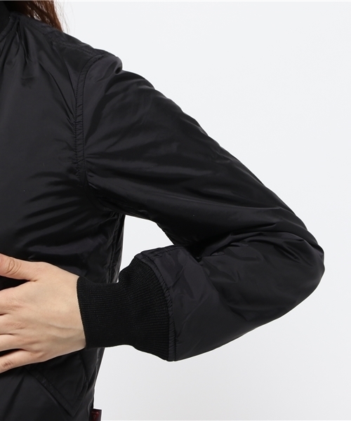 Alpha Industries（アルファインダストリーズ）の「【ALPHA×CIAOPANICTYPY】リバーシブルMA-1（ブルゾン・レディース・ブラック/オリーブ・SMALL）」の7枚目の写真