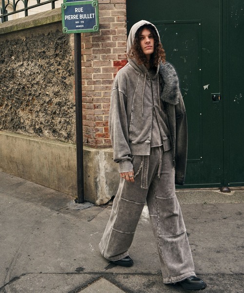 Ruelle（ルーエル）の「【Ruelle】Pigment-Dyed Wide Sweat Pants  / ピグメント加工共地ベルト付きワイドスウェットパンツ（スウェットパンツ・メンズ・ブラック/アッシュグレー・L/M/S）」の8枚目の写真