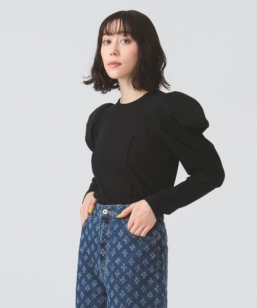 Ray BEAMS(レイビームス)の「キリカエ ギャザー スリーブ Tシャツ(Tシャツ/カットソー・レディース・ブラック/ホワイト・ONE SIZE)」の2枚目の写真