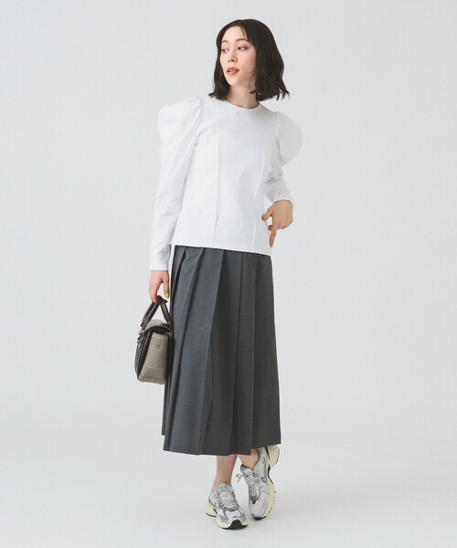 Ray BEAMS(レイビームス)の「キリカエ ギャザー スリーブ Tシャツ(Tシャツ/カットソー・レディース・ブラック/ホワイト・ONE SIZE)」の7枚目の写真